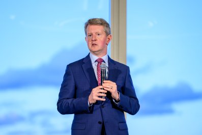 Ken Jennings Speaks Out on Fan Backlash for Controversial 'Jeopardy' Call