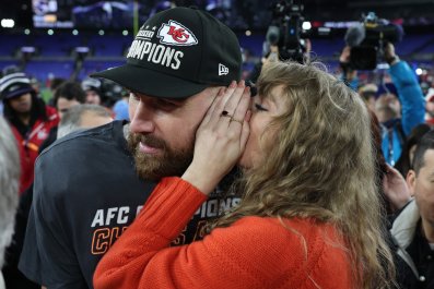 Did Travis Kelce Just Confirm This Huge (and Expensive) Taylor Swift Rumor?