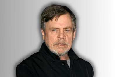 Mark Hamill Sets Record Straight After Deleting Anniversary Post