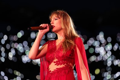 Taylor Swift's Connection to Robert Kennedy, Jr. Explained