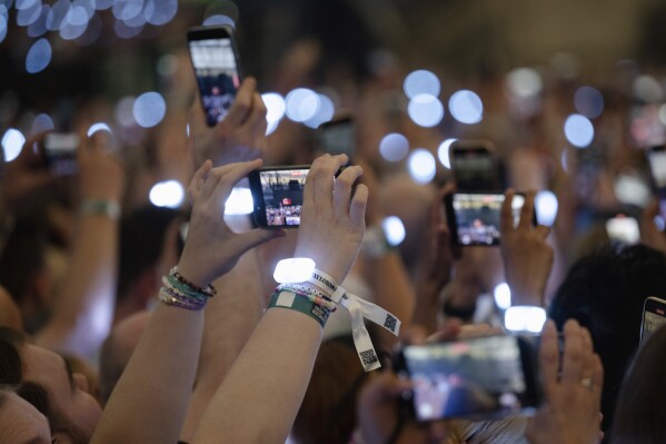 German police detain a suspected stalker ahead of a Taylor Swift concert