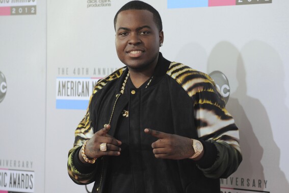 Rapper Sean Kingston and his mother indicted on federal charges in $1M fraud scheme