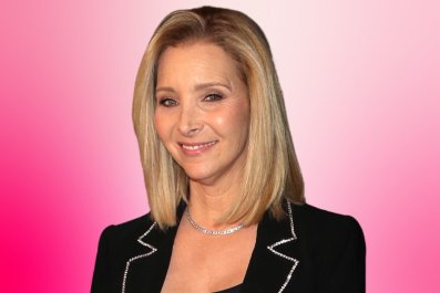 Lisa Kudrow Speaks Out on 'Friends' Backlashâ'Overexposed'