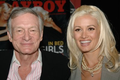 Holly Madison Clarifies Hugh Hefner Commentâ'Just Want to Make That Clear'