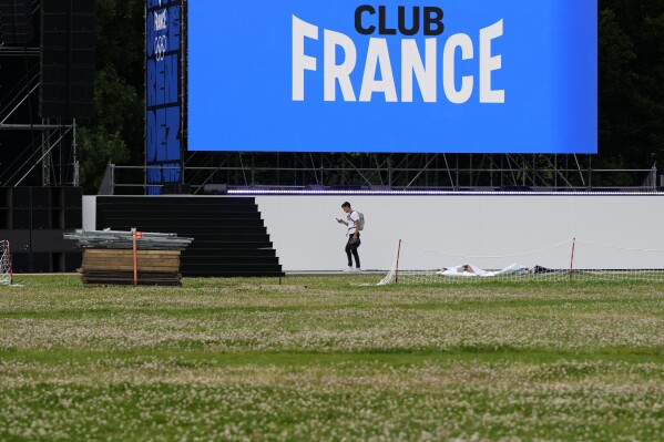 Olympic fans can eat, drink and cheer in a mini World’s Fair in Paris park