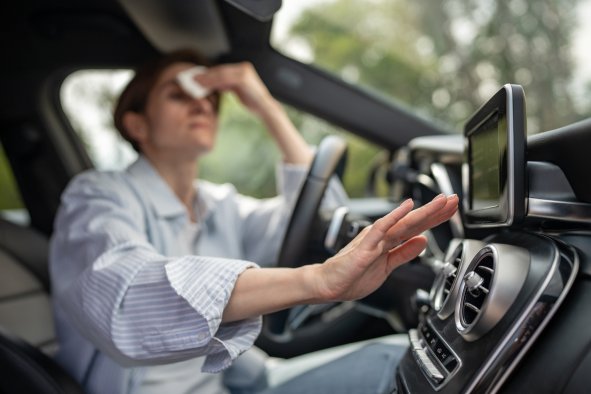 Toxic Warning Issued to Americans Driving in Hot Weather