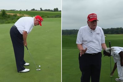 Donald Trump Misses 12 Putts Playing Golf With Bryson DeChambeau