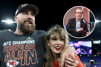 Taylor Swift, Travis Kelce Split Coming, Predicts Bill Maherâ'Dump Her'