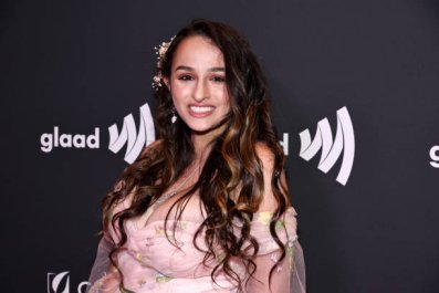 Fans React to Jazz Jennings' Inspiring Weight Loss Journey