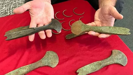 Archaeologists discover remarkable hoard of Bronze Age weapons and jewellery in Czech Republic