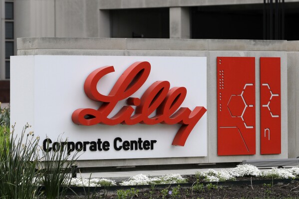 Mounjaro, Zepbound pour money into Eli Lilly, fueling a better-than-expected second quarter