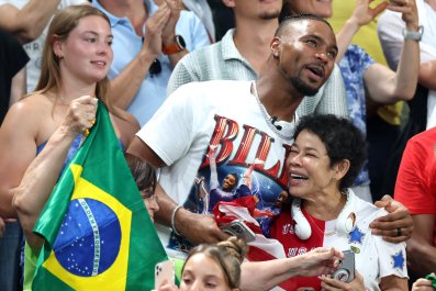 Jonathan Owens Gets Candid About Watching Wife Simone Biles Compete on Beam