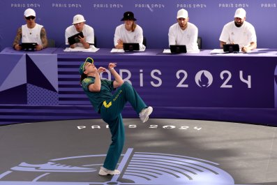 Australian Olympic Break Dancer Goes Viral for 'Kangaroo' Moves