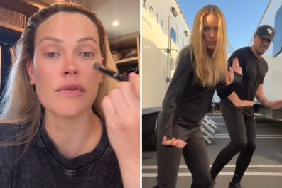 'DWTS' Pro Peta Murgatroyd Addresses Show Return a Month After Giving Birth