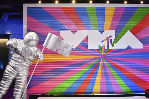 MTV Video Music Awards move to new date because of US presidential debate. VMAs will be on Sept. 11