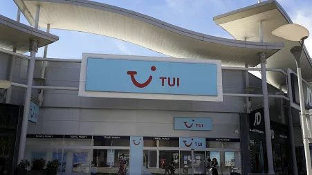 Package holiday revival and bankruptcy of German rival boosts TUI profit