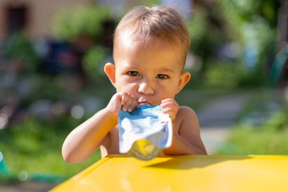 Parents 'Tricked' by Unhealthy Baby Food in US Grocery Stores, Study Warns