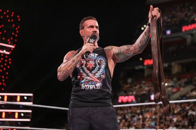 WWE's CM Punk Makes Bold Comparison to Taylor Swift