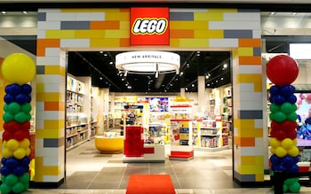 Lego to replace oil in bricks with more expensive plastic