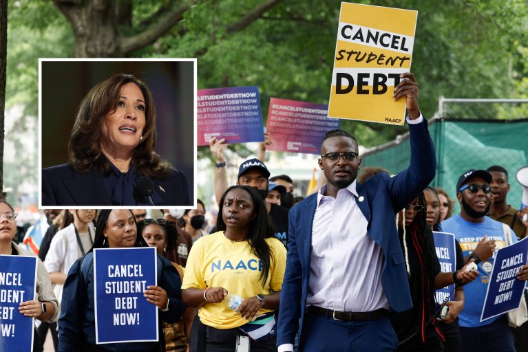 Kamala Harris Vows to 'Defend' Student Loan Plan After Supreme Court Blow