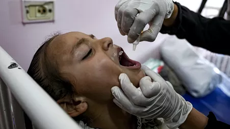 Polio vaccination campaign kicks off in Gaza amid devastating war