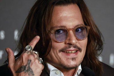 Johnny Depp May Be in the Caribbean, But He No Longer Has the Teeth of a Pirate