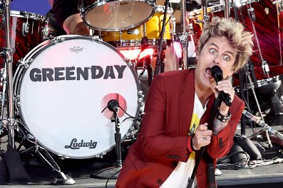 Green Day Fans React After Band Rushed Offstage Over Security Concerns