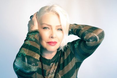 Kim Wilde Issues Health Update After 'Alarming' Injury