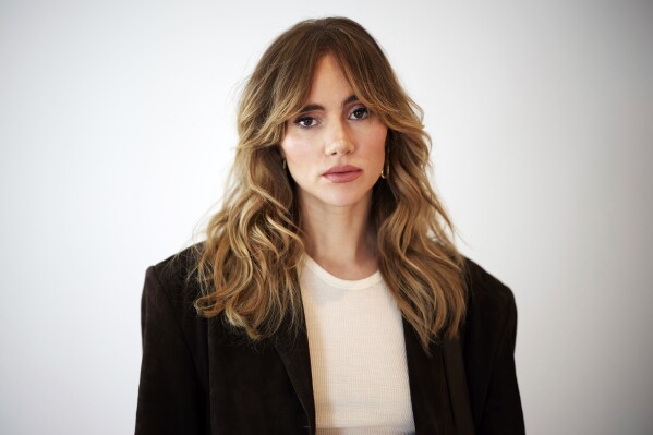 Suki Waterhouse pens a ‘Memoir of a Sparklemuffin’ on her wide-ranging sophomore album