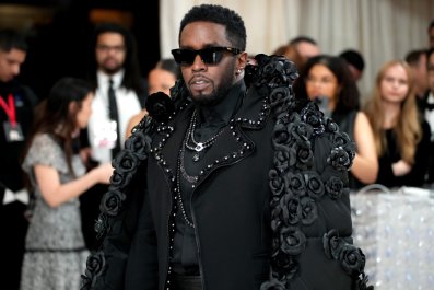 Inside Diddy's Food Menu and Commissary List In Jail Following Bail Denial