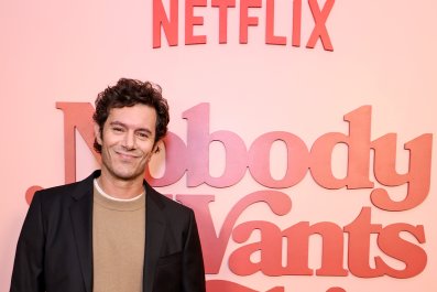 Adam Brody and Kristen Bell Are a 'Generationally Approved Couple' in 'Nobody Wants This'